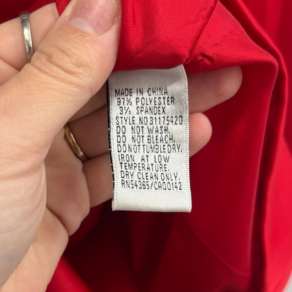 Elegant Red Double-Breasted NYGARD collection Pea Coat - Picture 6 of 6